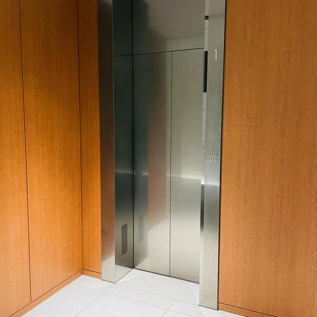 宮益坂ビルディングのエレベーター