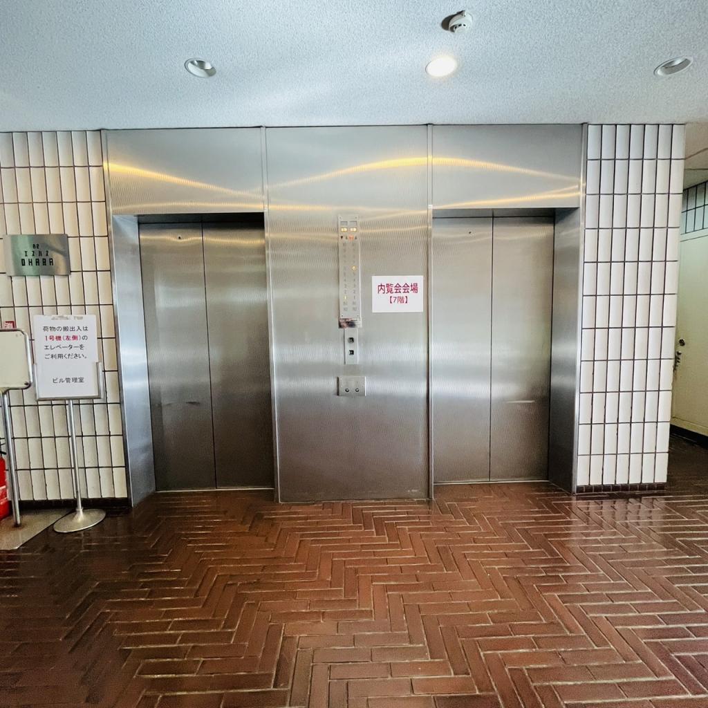 青山小原ビルのエレベーター
