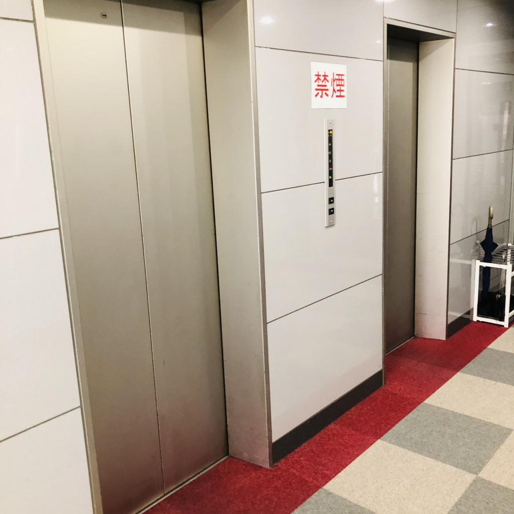 中野第一ＯＳビルの3階　エレベーター部分