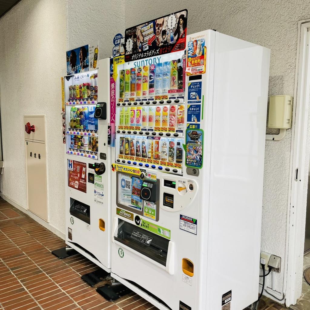 東建インターナショナルビル別館の自動販売機