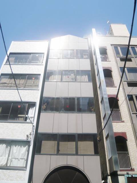 稲垣司町ビルの外観