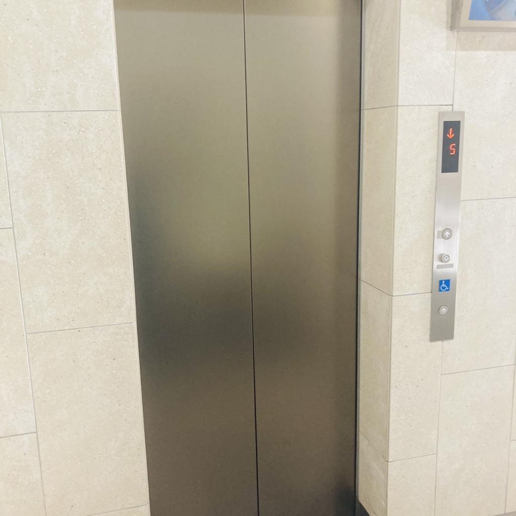 ＡＣＮ京橋ビルのエレベーター