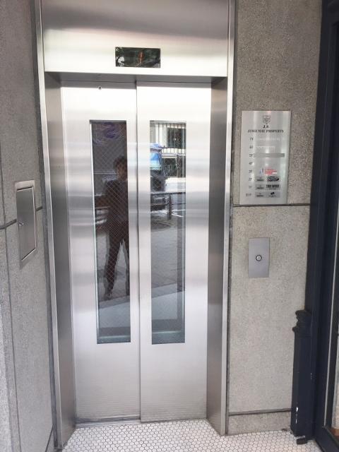ＪＳ神宮前プロパティのエレベーター