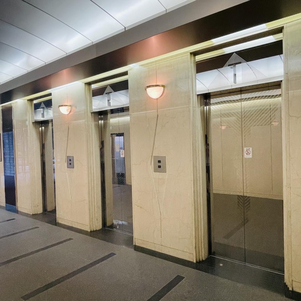 三共仙台ビルのエレベーター