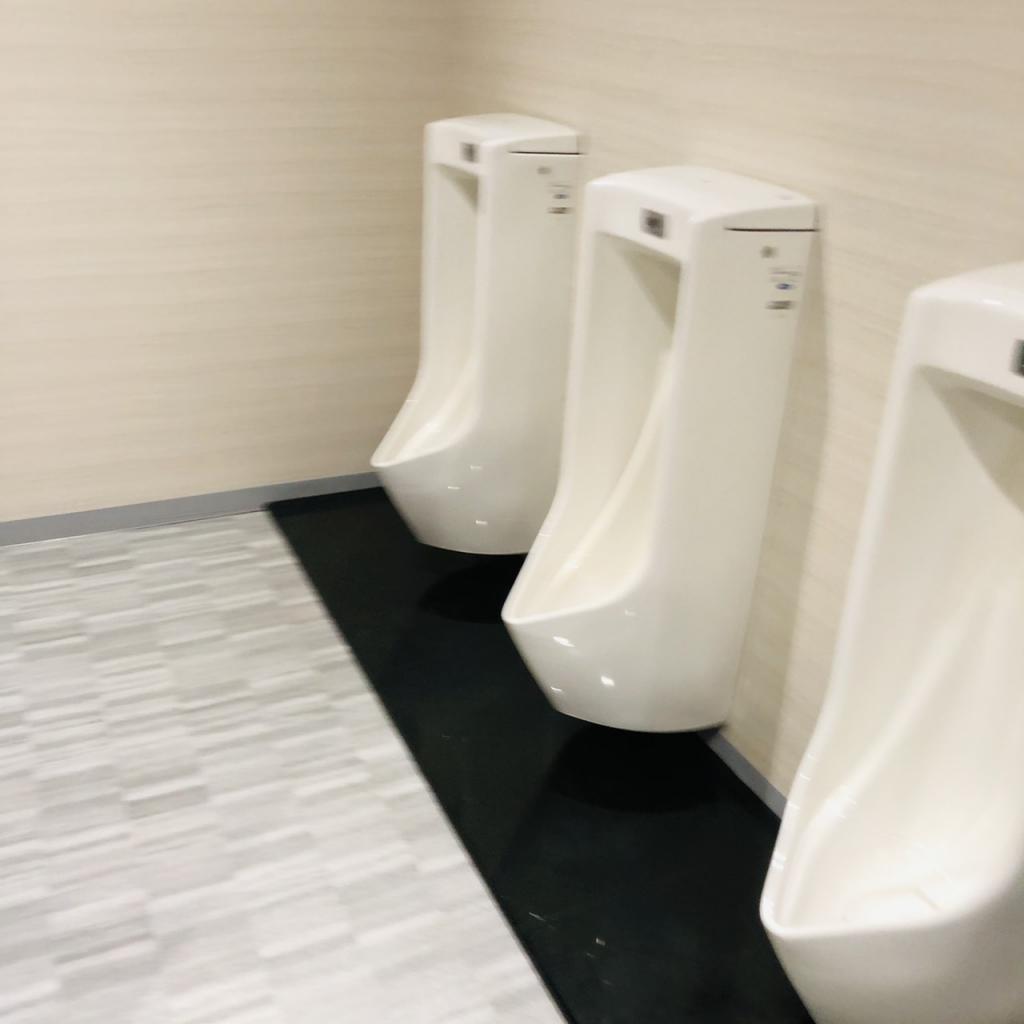 新横浜２１４ビルのトイレ