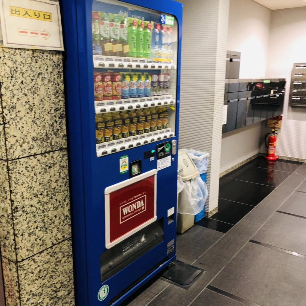 三井住友銀行人形町ビルの自動販売機