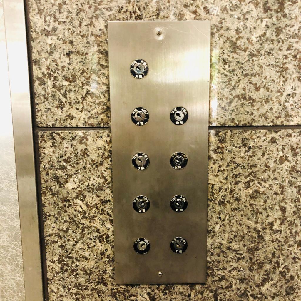 第一阿部ビルのエレベーター