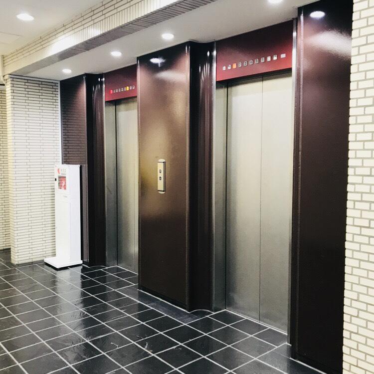 西新橋アネックスビルのエレベーター