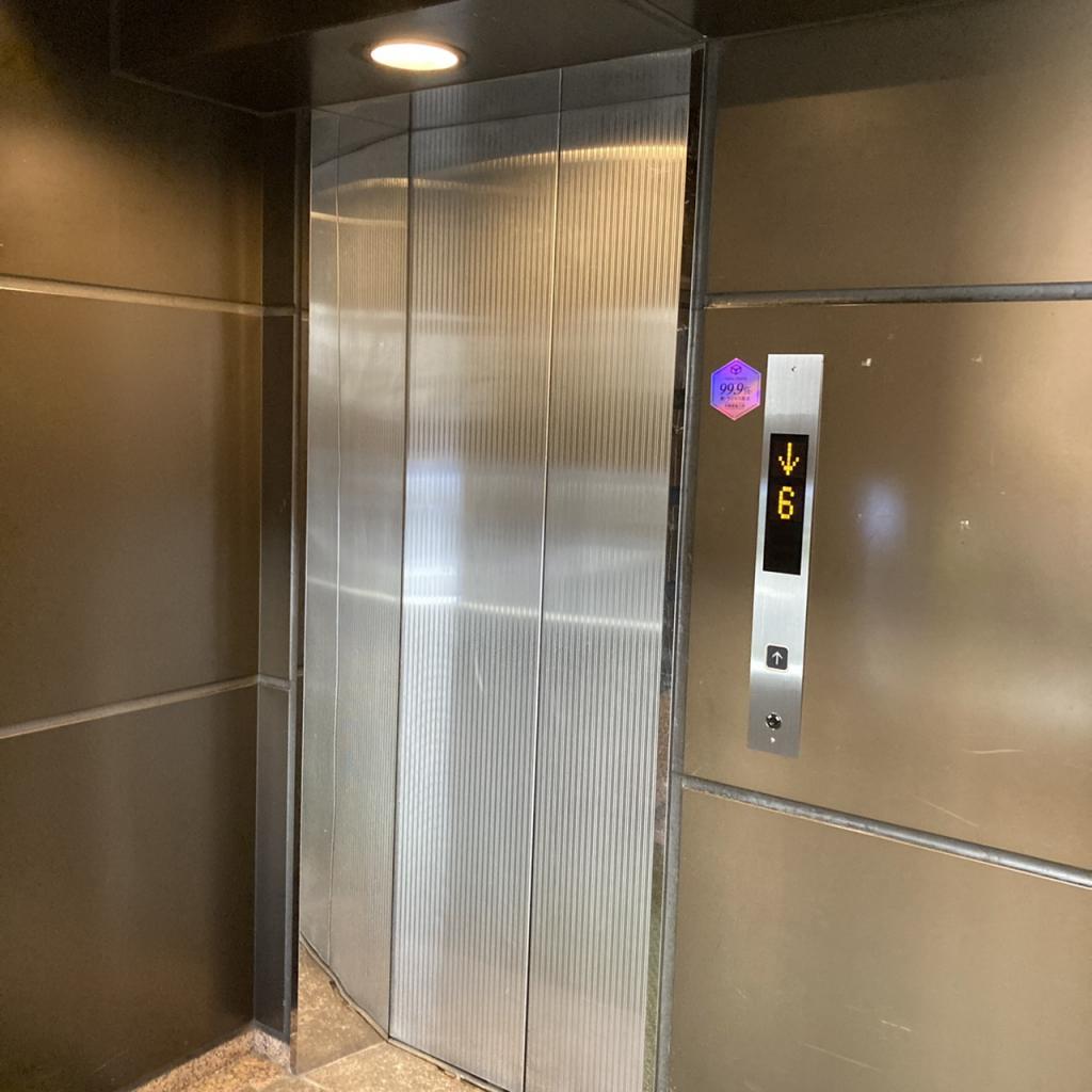 後楽１丁目ビルのエレベーター