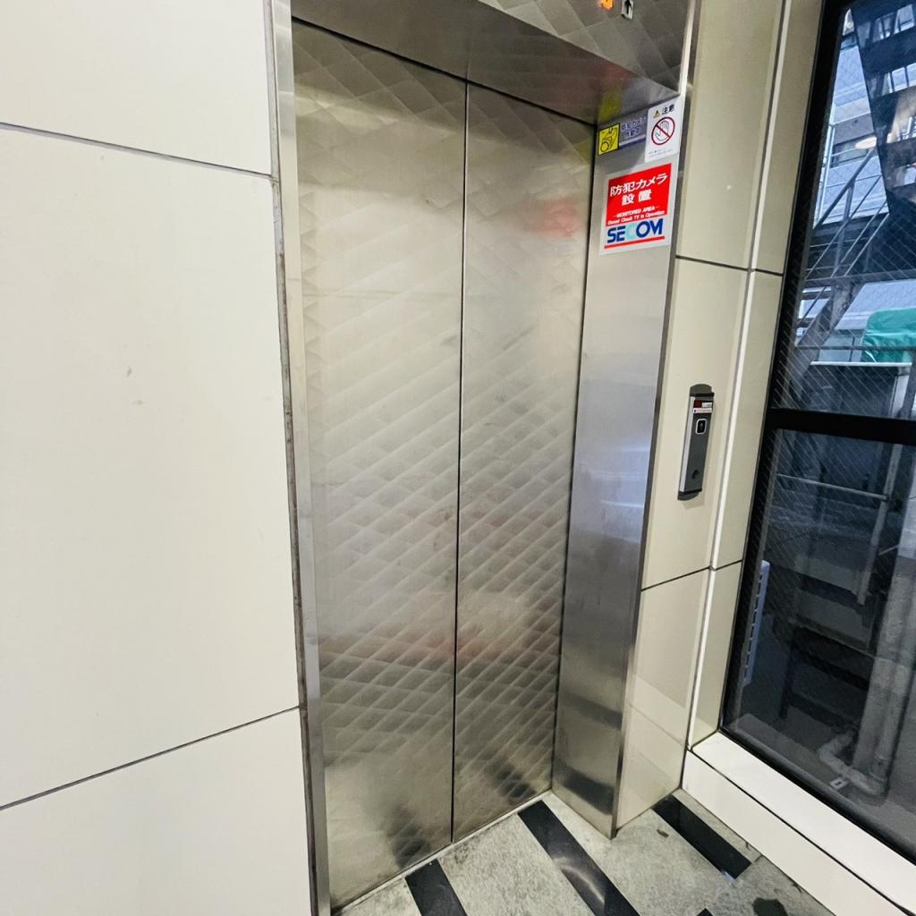 イーストワン箱崎のエレベーター
