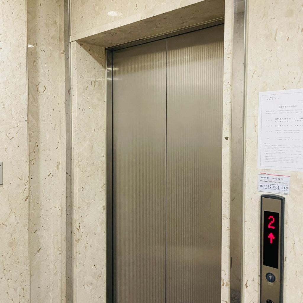 オーク銀座ビルのエレベーター