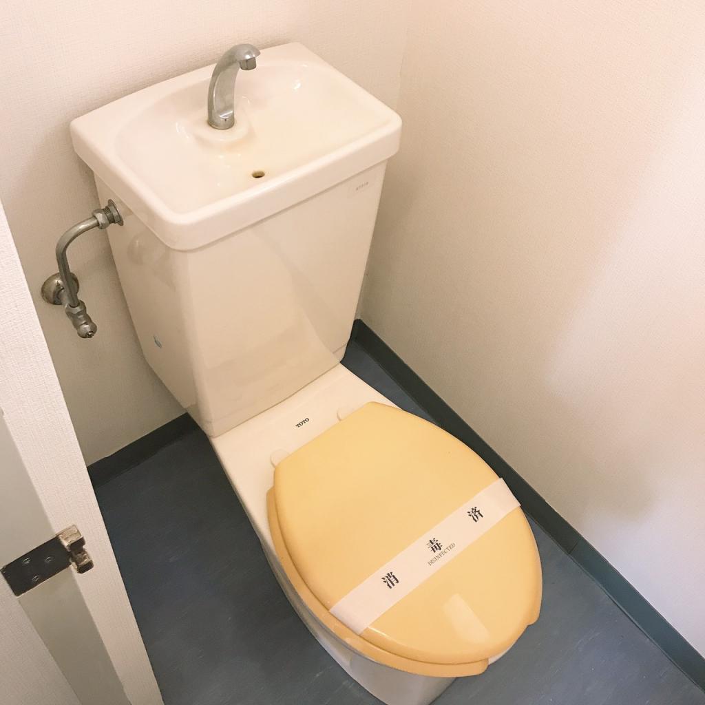 アポロ池袋ビルの5階 トイレ