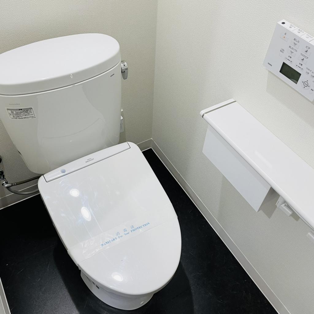 ニュー千駄ヶ谷マンションの309号室 トイレ
