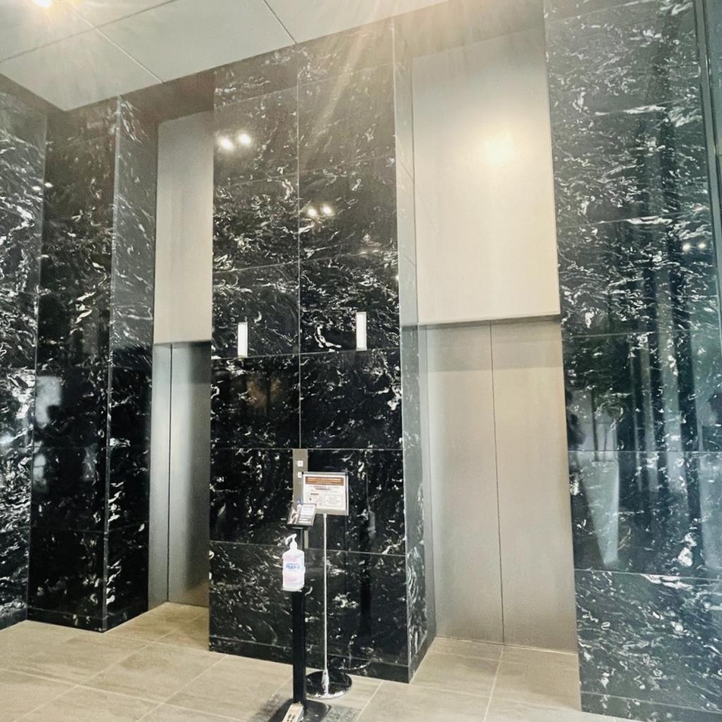 名古屋国際センタービルのエレベーター