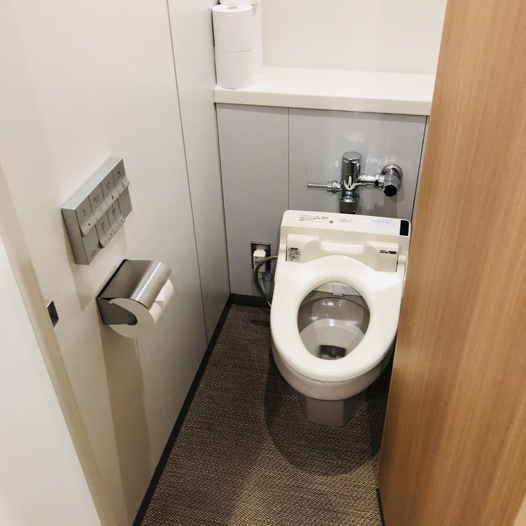 東京フロントテラスのトイレ