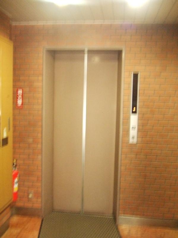 第２須賀ビルのエレベーター
