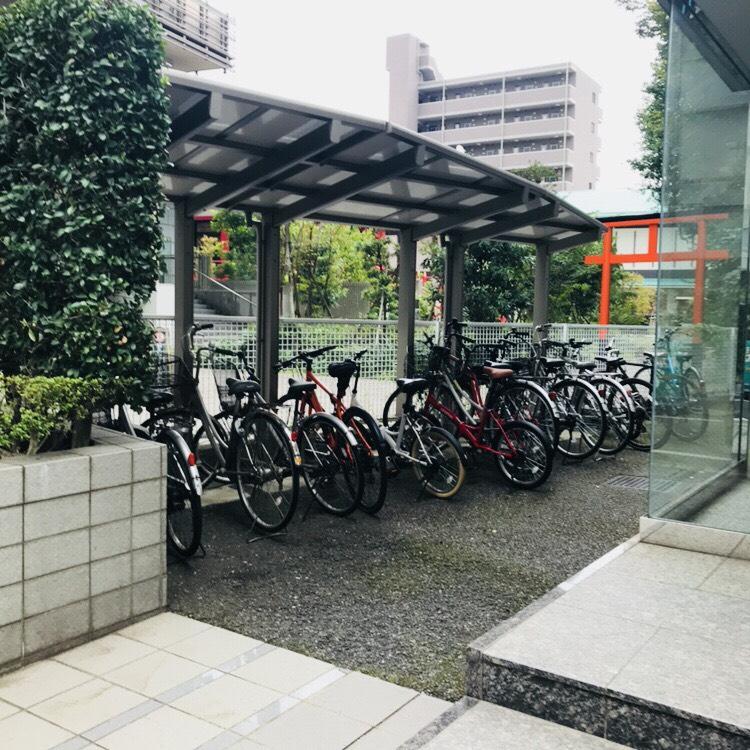 西新宿ＫＦビルの駐輪スペース