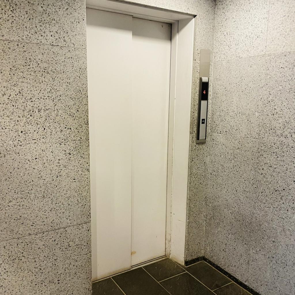 ハイム青山のエレベーター