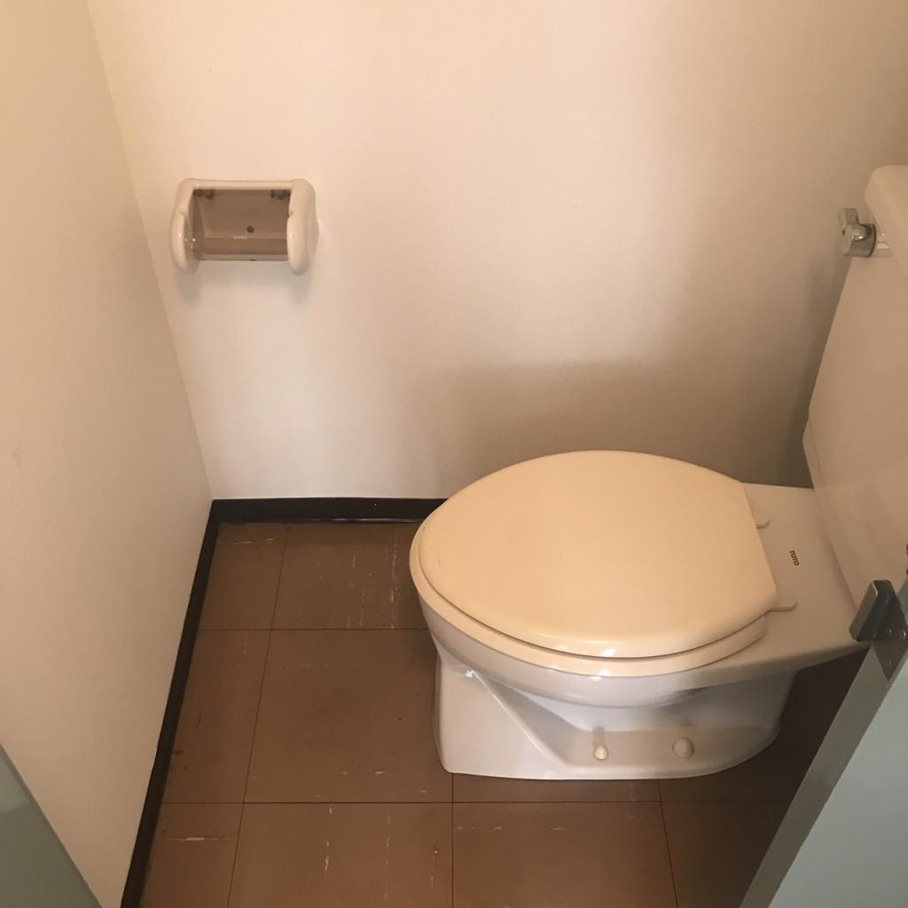 ＫＳ小宮ビルの2階 トイレ
