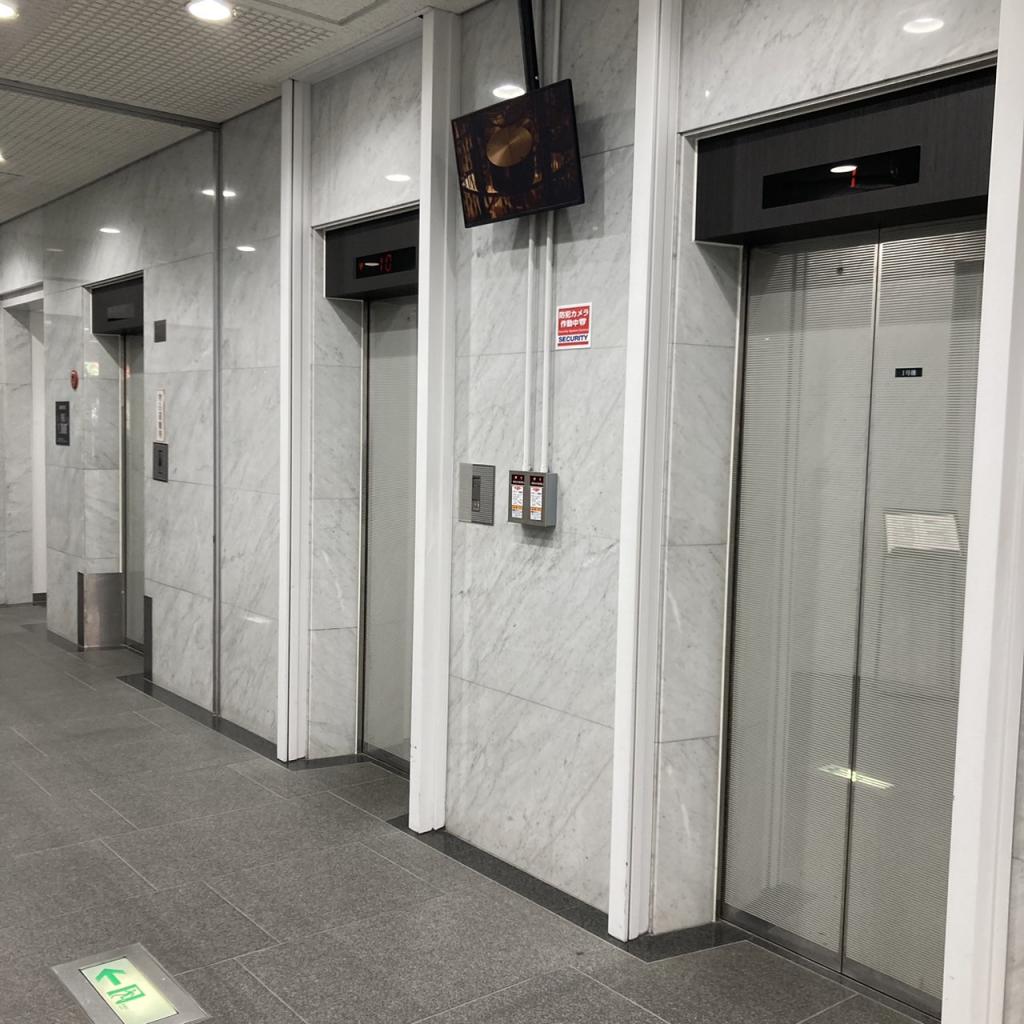 ＮＵ関内ビルのエレベーター