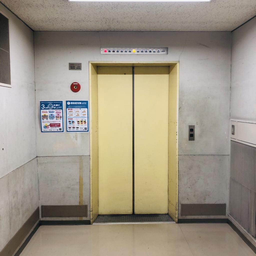 ＫＤＸ横浜ビルのエレベーター