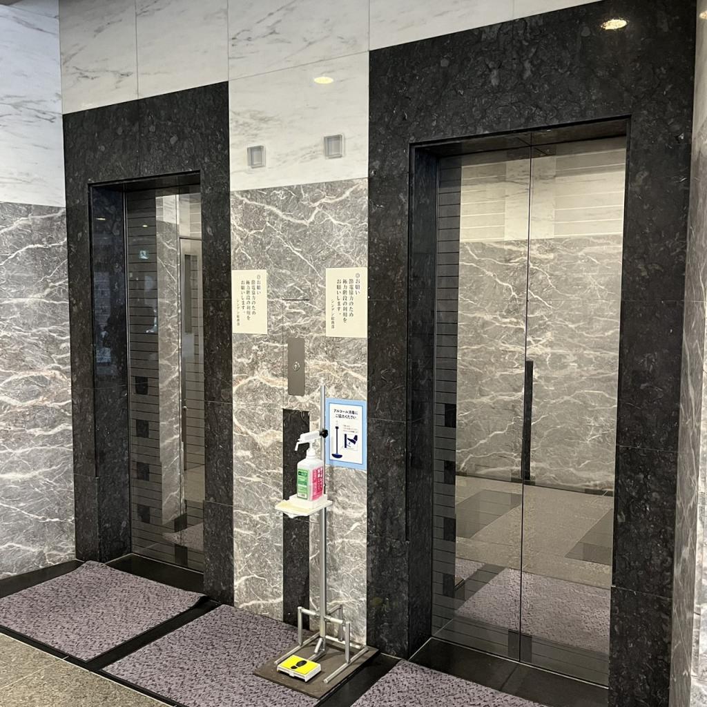 シンデン本社ビルのエレベーター