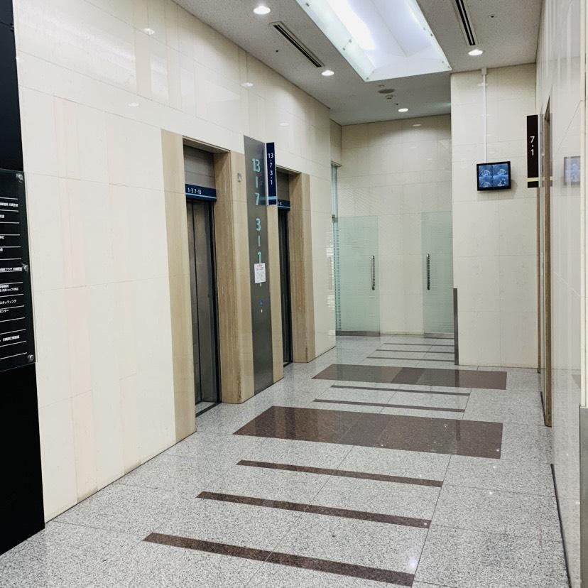 パシフィックマークス川崎のエレベーターホール