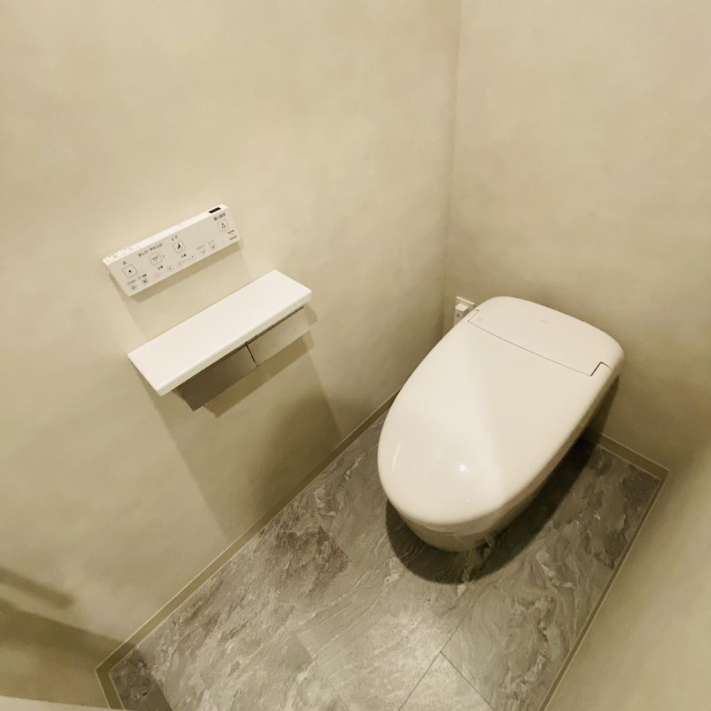 ＴＨＥ ＧＡＴＥ 新宿御苑のトイレ