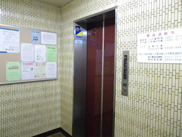 ヴェラハイツ日本橋箱崎のエレベーター