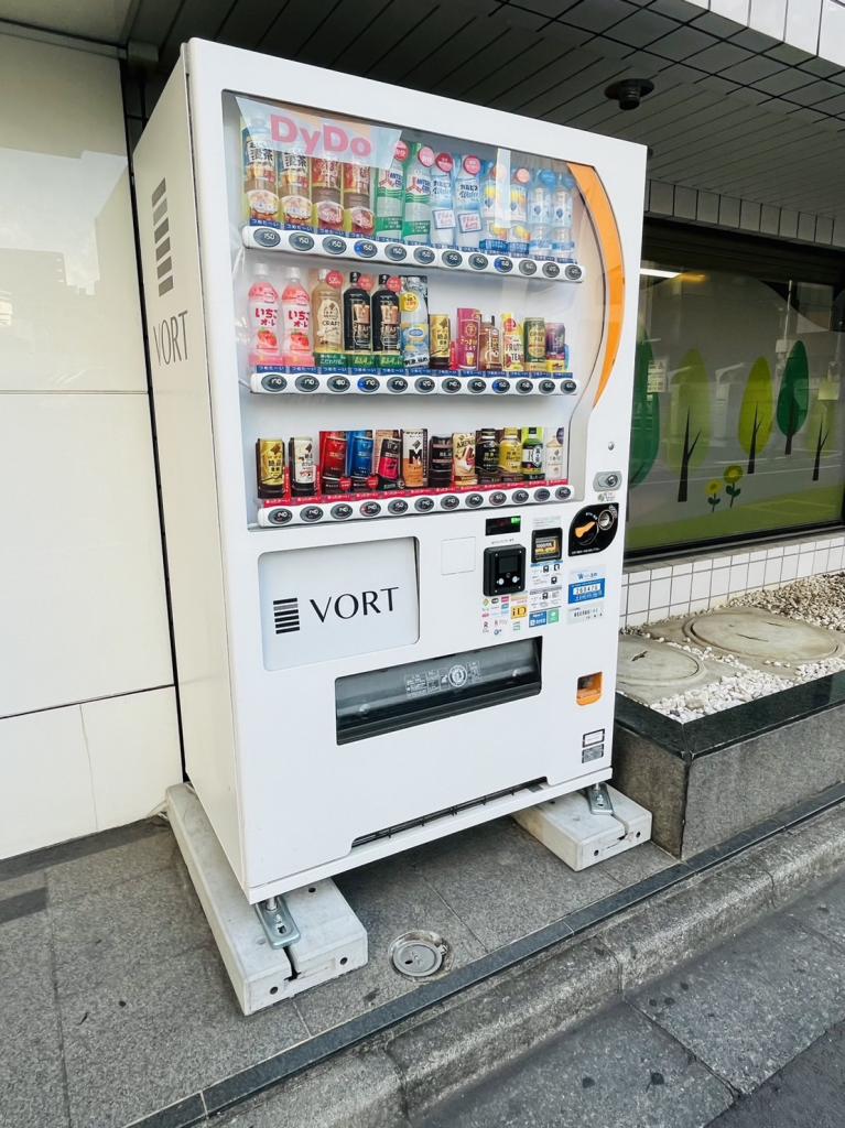 ＶＯＲＴ西新宿の自動販売機
