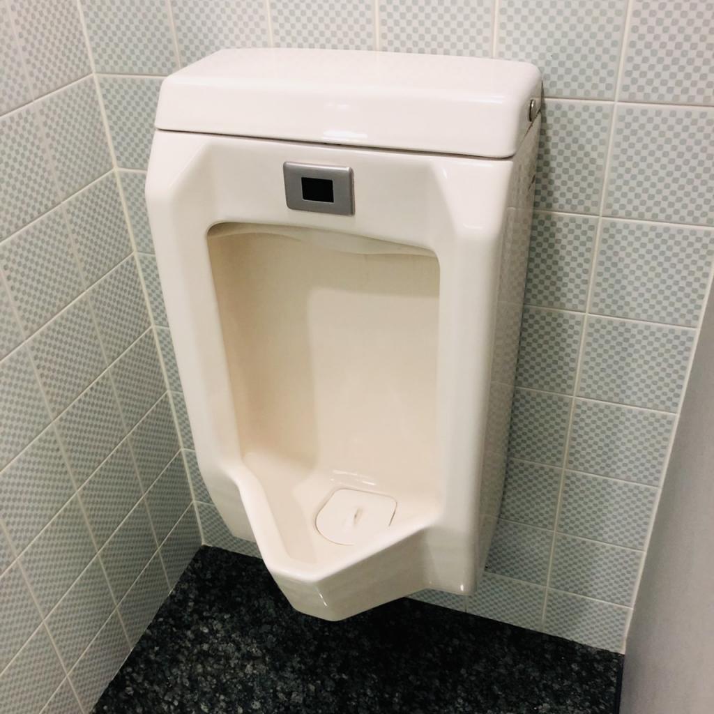 西新橋ＪＫビルの基準階　トイレ