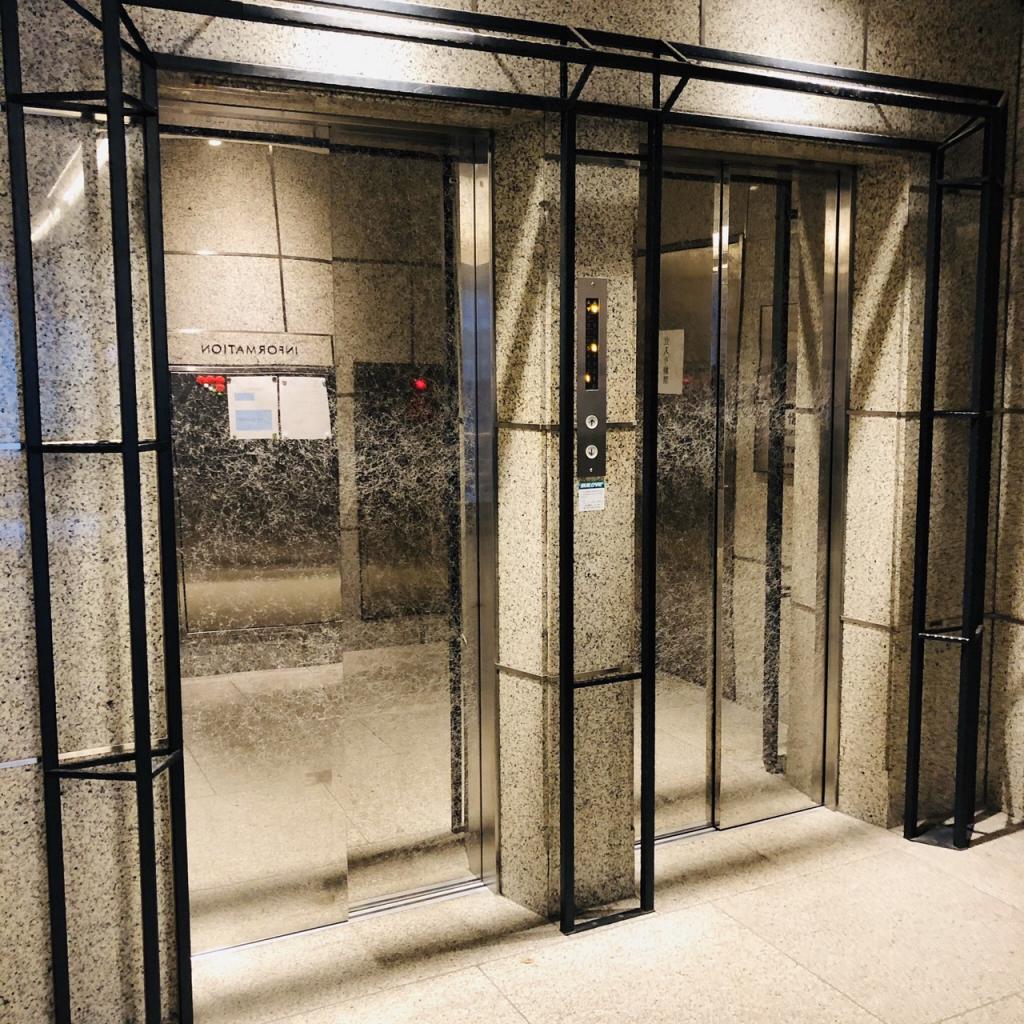 ＡＩＣ共同ビル人形町のエレベーター