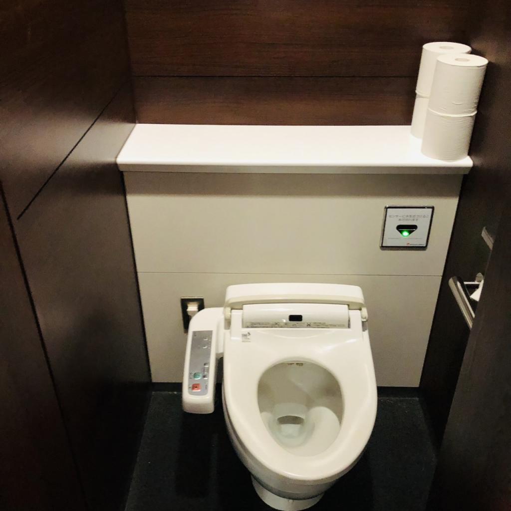 横浜ブルーアベニューのトイレ