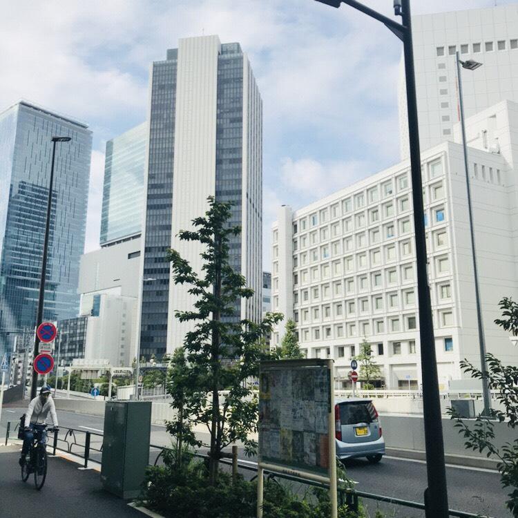 ＰＭＯ渋谷Ⅱのビル前面道路
