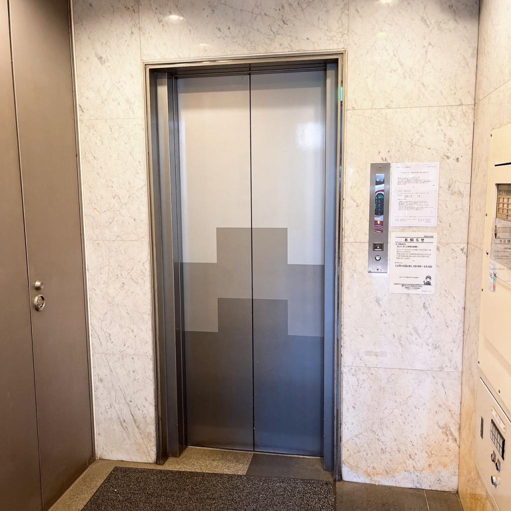 ＫＳ国立ビルのエレベーター