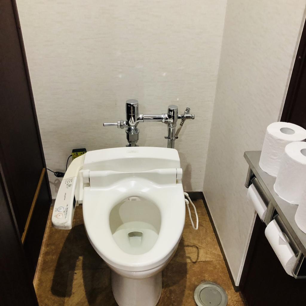 ＦＯＲＥＣＡＳＴ桜橋の3階　トイレ