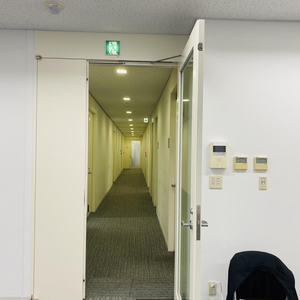 東京建物ファーレ立川ビルの貸室　入口